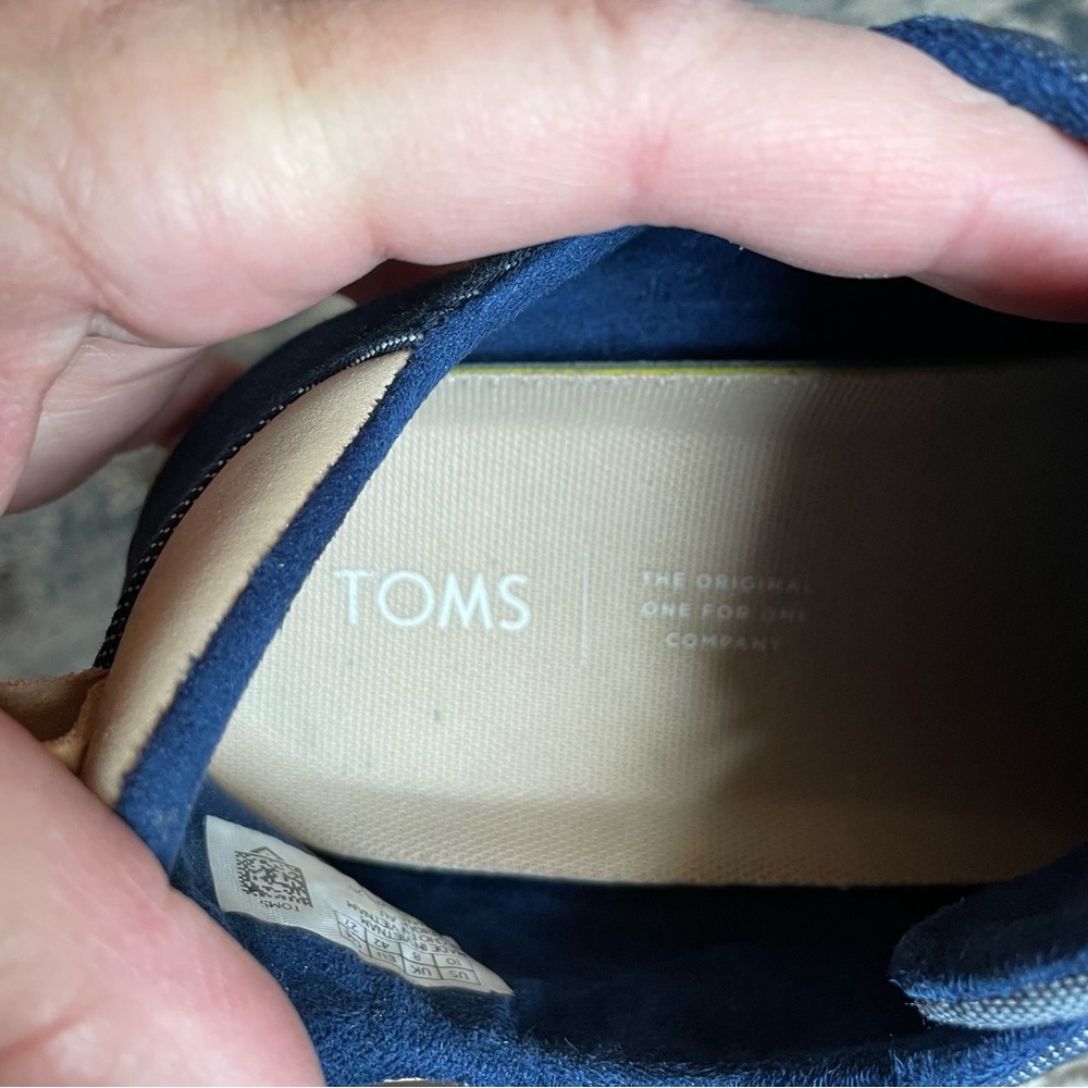 Excellent Condition! Tom’s Cabrillo Navy Denim sneakers 10 - Picture 7 of 8